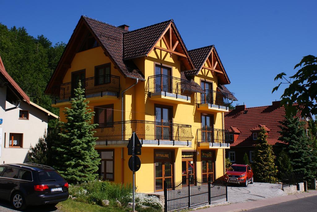 Daria Goscinne Homestay *